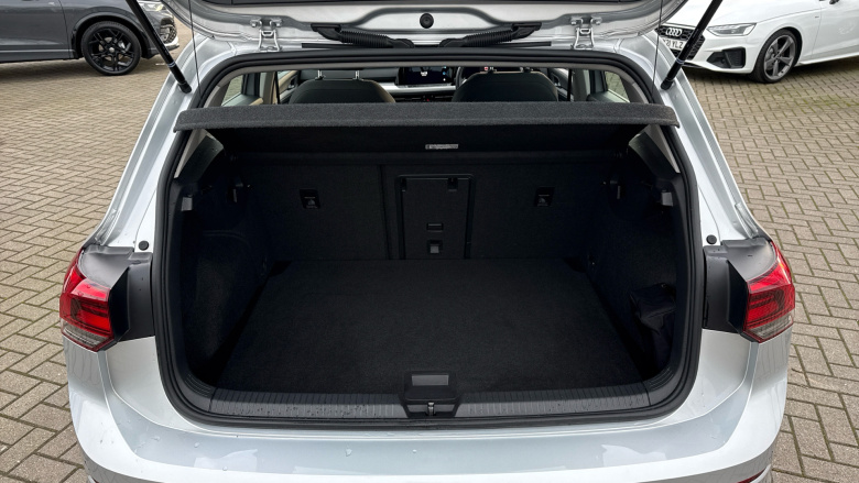 Volkswagen Golf 1.5 TSI Life 5dr Petrol Hatchback